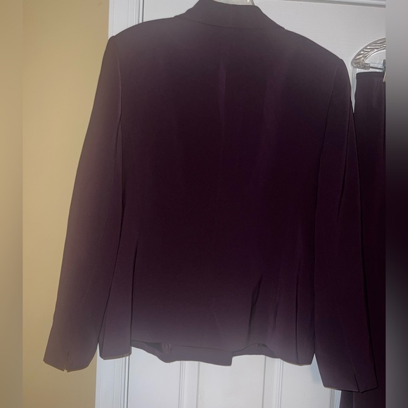 Kasper Skirt Suit Elegant Plum 12 14 - Picture 6 of 9